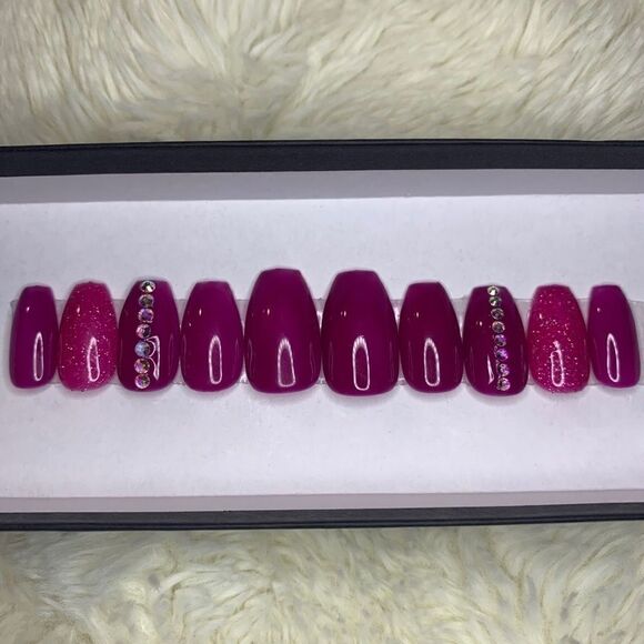 Moody Princess Custom Press On Nails | High Quality Nails | Handmade - Picture 2 of 12